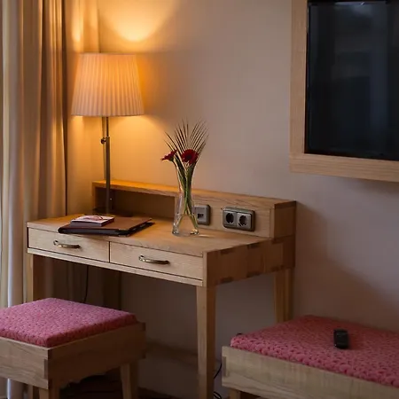 Biohotel Garmischer Hof Отель Гармиш-Партенкирхен