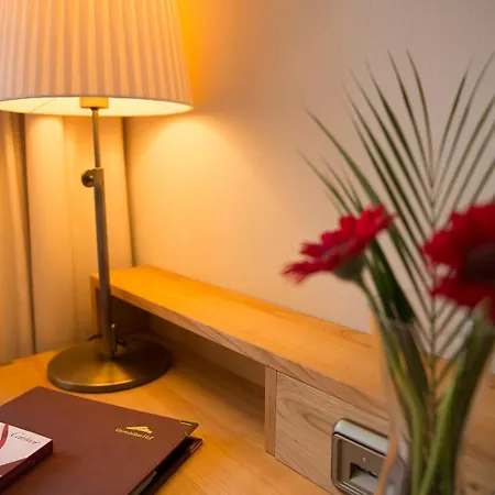 Biohotel Garmischer Hof Отель Гармиш-Партенкирхен