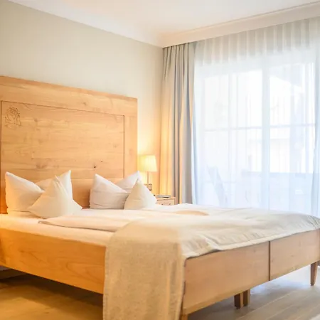 Biohotel Garmischer Hof Отель Гармиш-Партенкирхен