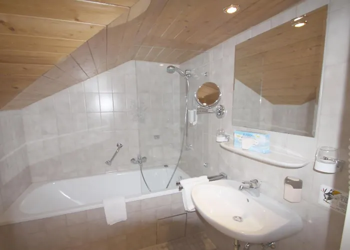 Hotel Biohotel Garmischer Hof 4*